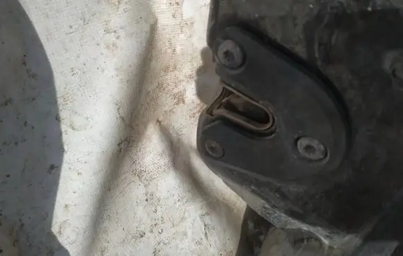 Opel Signum Front door lock