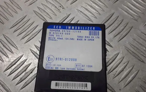 Toyota Corolla E120 E130 Immobilizer control unit/module 89780-12140