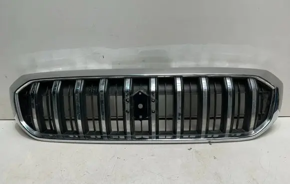 Suzuki SX4 S-Cross Front bumper upper radiator grill 7174164R0