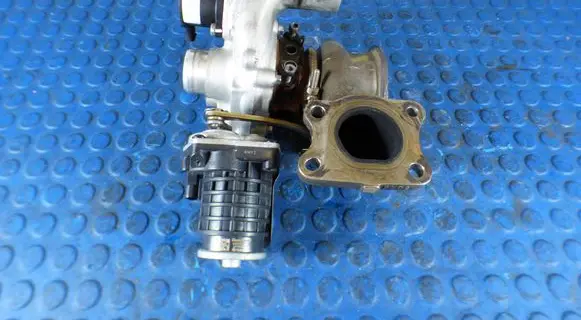 Peugeot 308 Turbo CART9825982080 9825982080 MGT1241Z