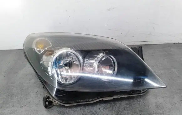 Opel Astra H Headlight/headlamp 20A389L