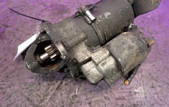 Skoda Superb B5 (3U) Starter motor 06B911023