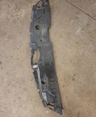 Toyota Corolla Verso AR10 Radiator trim 532890F010