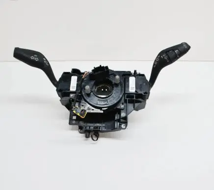 Ford Focus Indicator stalk ZWAC30123A AV6T13335AE