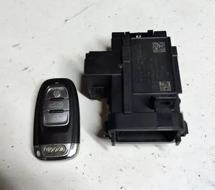 Audi A4 S4 B8 8K Ignition lock 8K0909131D