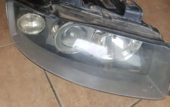 Audi A4 S4 B6 8E 8H Headlight/headlamp 8e0941004P 89309500