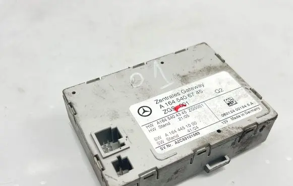 Mercedes-Benz ML W164 Gateway control module A1645406745 A1644451000 A1645404345