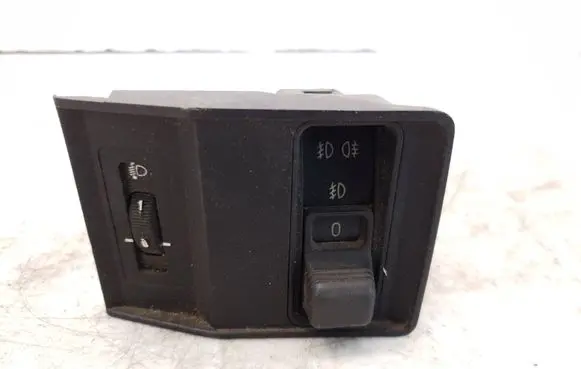 BMW 5 E34 Fog light switch 61311384007 1384007 38813706