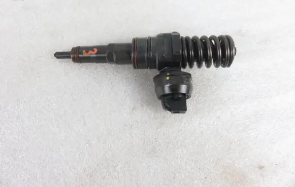 Audi A3 S3 8L Fuel injector 0414720213 038130073AQ