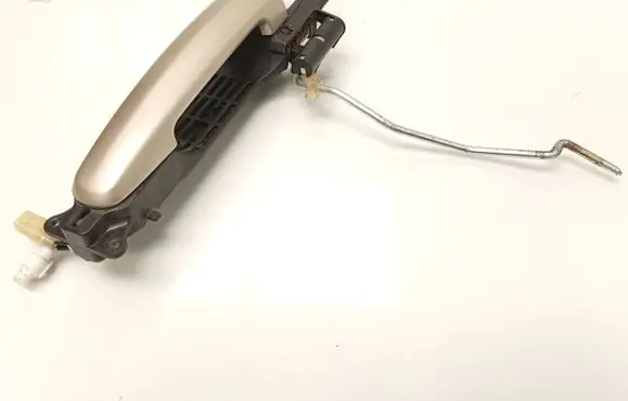 Suzuki Grand Vitara II Front door exterior handle