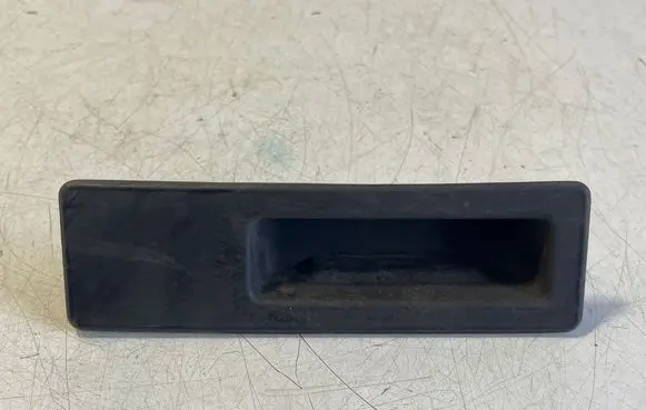 BMW X3 F25 Tailgate opening switch 10822910