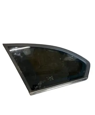 Chevrolet Captiva Rear side window 96622512