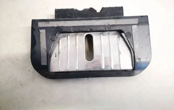 Mercedes-Benz E W211 Other trunk/boot trim element a2116900089
