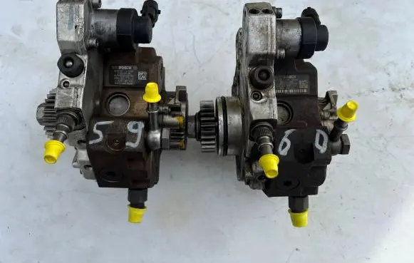 Nissan NV300 Fuel injection high pressure pump