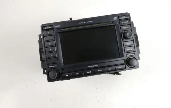 Radio/CD/DVD/GPS head unit