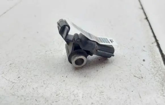 Nissan Navara D23 Airbag deployment crash/impact sensor 985815RA0A 002351200302