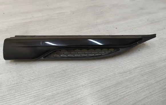 Land Rover Range Rover Evoque L538 Fender grill BJ32280B10
