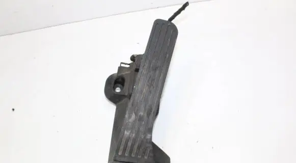 Volkswagen Scirocco Accelerator throttle pedal 1K2721503M