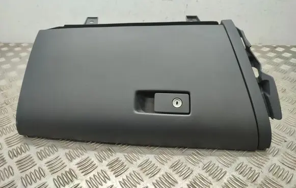 Volvo XC60 Glove box set 