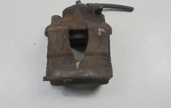 Volkswagen Golf Plus Front brake caliper