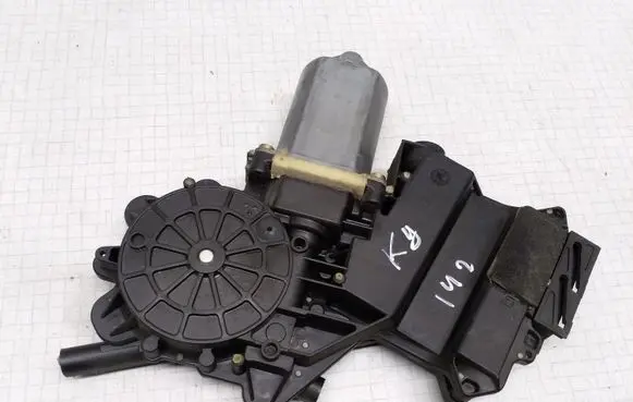 Seat Alhambra (Mk1) Rear door window regulator motor 7M0959811A 95VW14A389BB