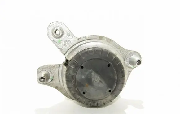 Mercedes-Benz C W205 Engine mount bracket A2052400200