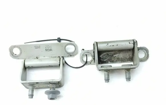 KIA Sportage Tailgate/trunk/boot hinge