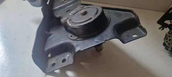 Ford Explorer Spare wheel mounting bracket 86224CV