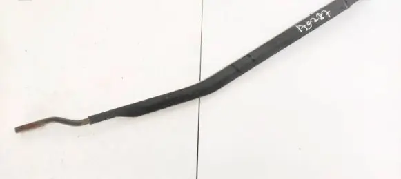 Nissan Primera Front wiper blade arm 80008637