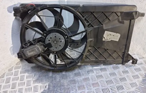 Ford Focus C-MAX Radiator cooling fan shroud 3136613305