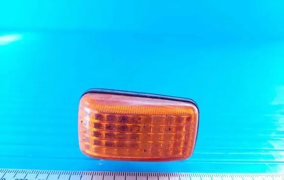 Mitsubishi Pajero Front fender indicator light 21437558