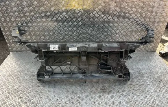 Opel Vivaro Radiator support slam panel 9808290780