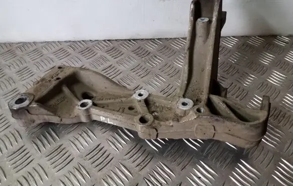 Audi A3 S3 A3 Sportback 8P Other front suspension part 1K0199295E