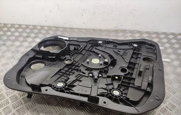 KIA Sorento Front window lifting mechanism without motor