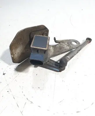 BMW 5 E60 E61 Headlight/headlamp level sensor 6778809 224072