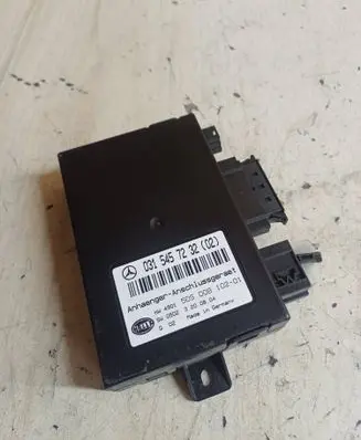Mercedes-Benz C W203 Tow bar trailer control unit/module 0315457232 5DS00810201