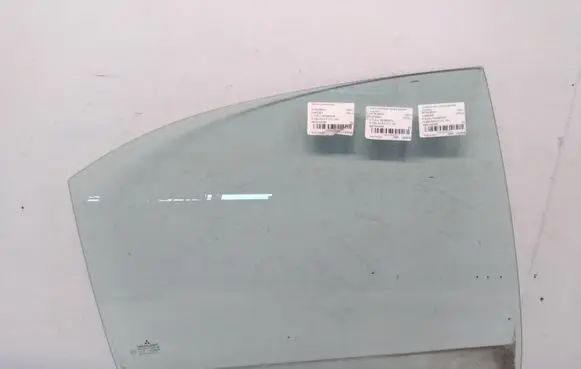 Mitsubishi Carisma Rear door window glass