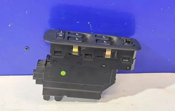 Volvo S60 Electric window control switch 30658146