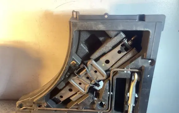 Lexus RX 450H Tool box 6499148040