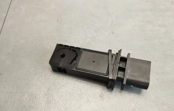 Mercedes-Benz ML W164 Mass air flow meter A6420940148 3465590 0281002695