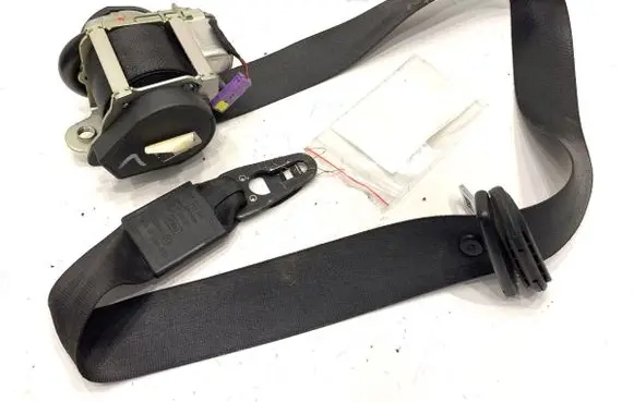 Audi Q7 4L Front seatbelt 606727200