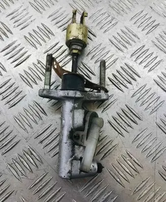 Toyota Previa (XR30, XR40) II Clutch master cylinder 3145416010