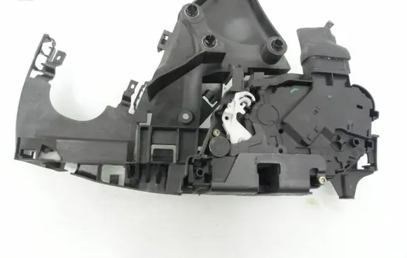 Volvo S40 Front door lock 30699109