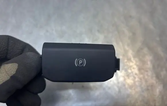 Peugeot 508 Hand parking brake switch 96772967ZD