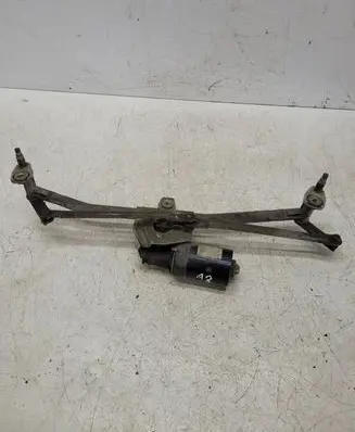 Audi A3 S3 8L Front wiper linkage and motor 0390241137