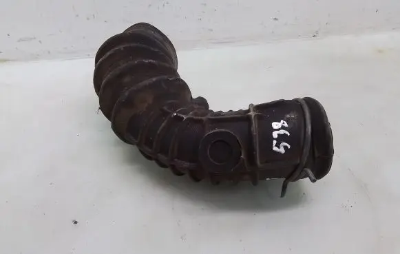 Volkswagen I LT Air intake hose/pipe 281601151