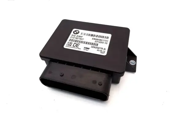 BMW 5 F10 F11 Hand brake control module 6858017 0121821607 23122010