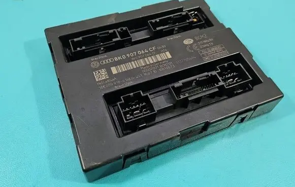 Audi A5 8T 8F Central body control module 8K0907064CF IMPRK1586204