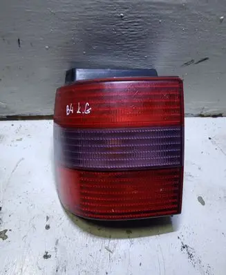 Volkswagen PASSAT B4 Rear/tail lights 3A9945111B