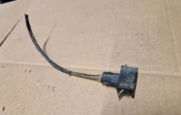 Volkswagen Golf III Other relay 357972752